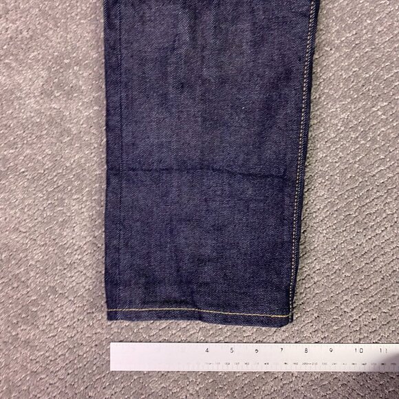 Uniqlo Selvedge Denim Jeans Men's 31 Kaihara Dark Wash Measures 32.5 x 30.25 - Picture 12 of 14